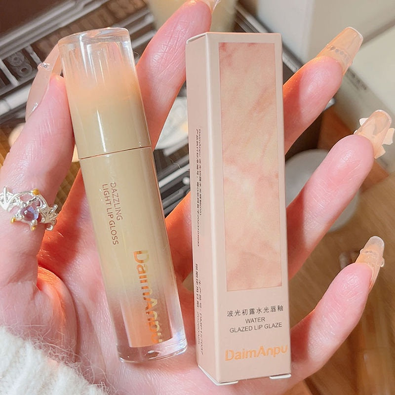 DAIMANPU Mirror Surface Lip Gloss Moisturize Water Proof Not Easy To Fade Lipstick