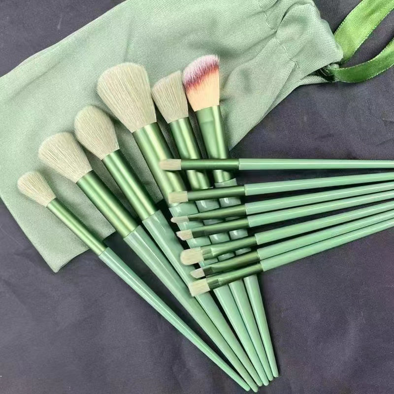 Makeup Brush Soft Highlight Blush Conceal Lip Brush Eye Shadow Brush Makeup Brush Set 13PCS